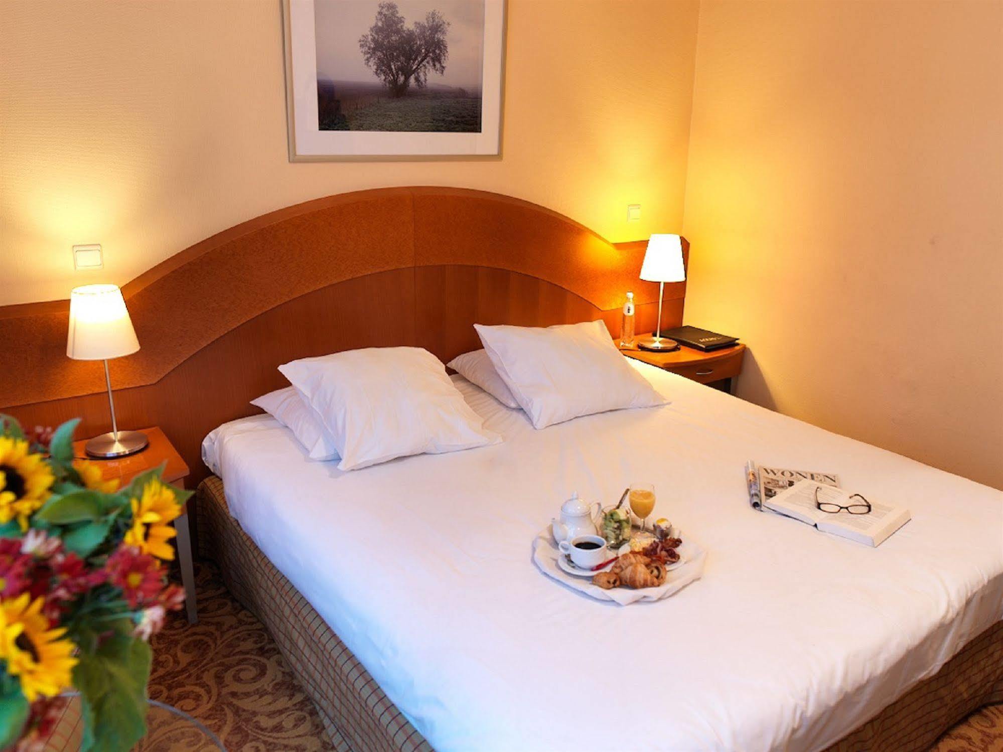 Acces Hotel Ostenda Zewnętrze zdjęcie